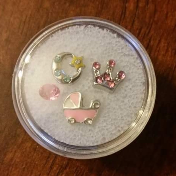 Locket with Floating Charms - Picture 7 of 14